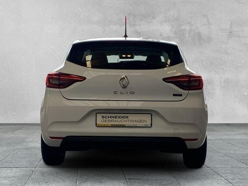 Gebraucht Renault Clio V Equilibre 143 PS (105 kW) 2023 Weiß Kleinwagen