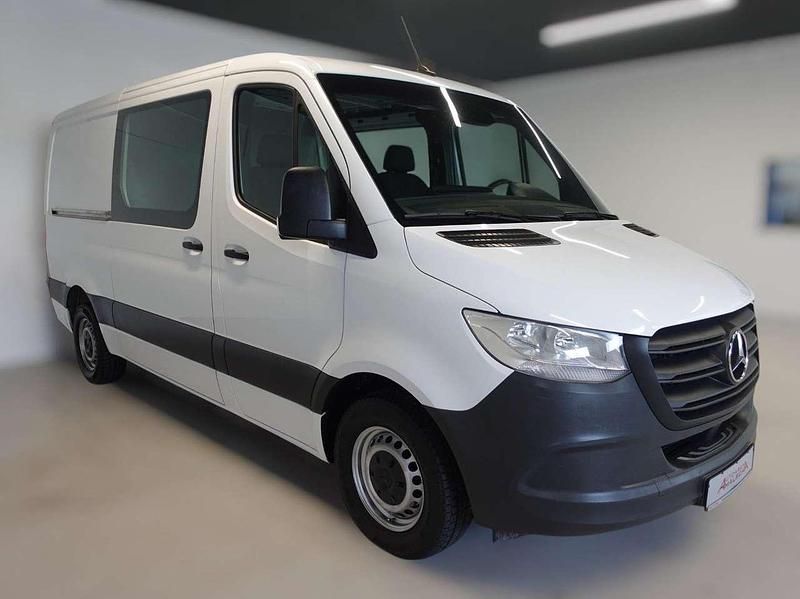 Gebraucht Mercedes Sprinter 163 PS (119 kW) 2021 Arktikweiss Van