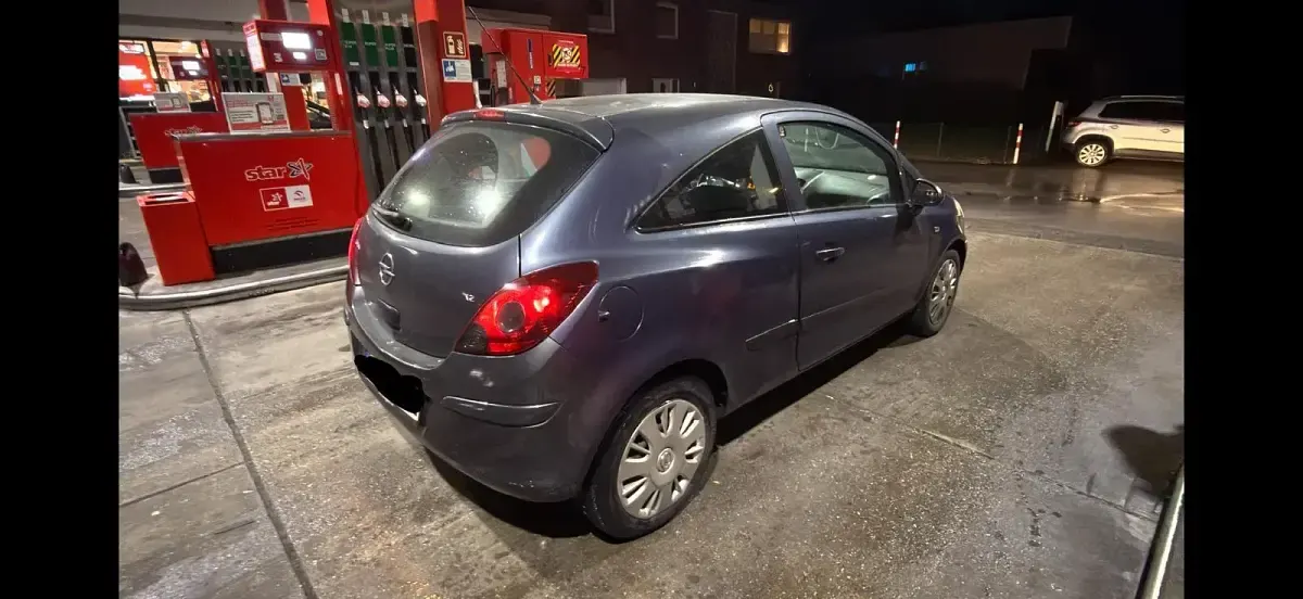 Gebraucht Opel Corsa 80 PS (58 kW) 2009 Kleinwagen