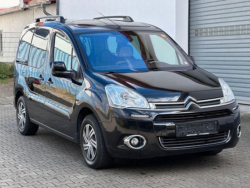 Schwarz Gebraucht 2012 Citroën Berlingo SELECTION Van / Kleinbus | 7.990 € (Fairer Preis) - Bild 1/4