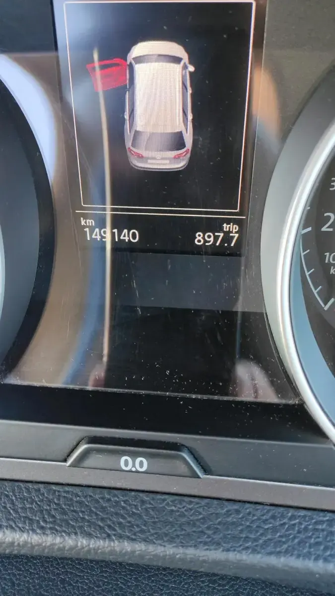Gebraucht VW Golf VII LOUNGE 110 PS (80 kW) 2015 Rot Kombi