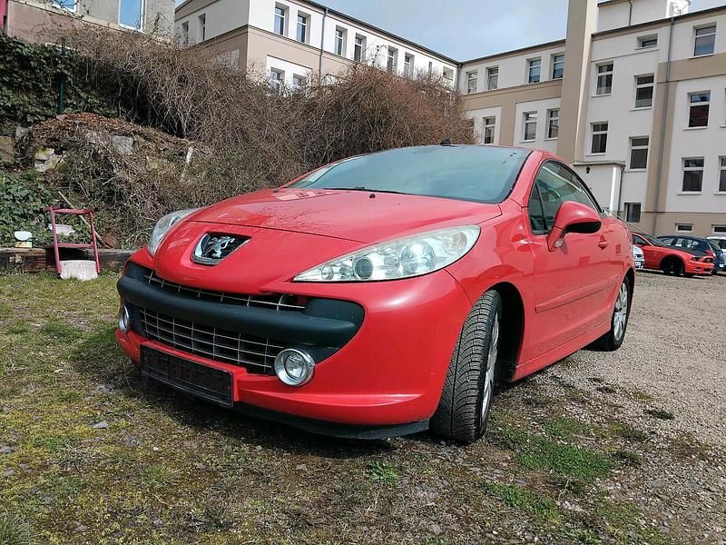 Gebraucht Peugeot 207 120 PS (88 kW) 2009 Rot Cabrio