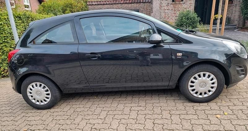 Schwarz Gebraucht 2014 Opel Corsa Energy Limousine | 5.500 € (Fairer Preis) - Bild 1/4