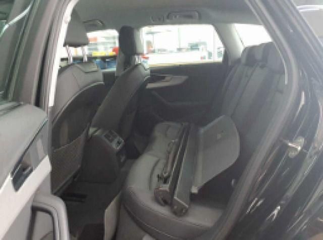 Second-hand Audi A4 Advanced 204 CP (150 kW) 2023 Negru Break