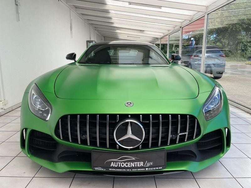 Grün Gebraucht 2018 Mercedes AMG GT R AMG Coupé | 119.999 € (Superpreis) - Bild 1/4