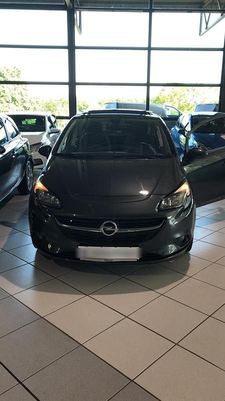 Gebraucht Opel Corsa 90 PS (66 kW) 2016 Schwarz Kleinwagen