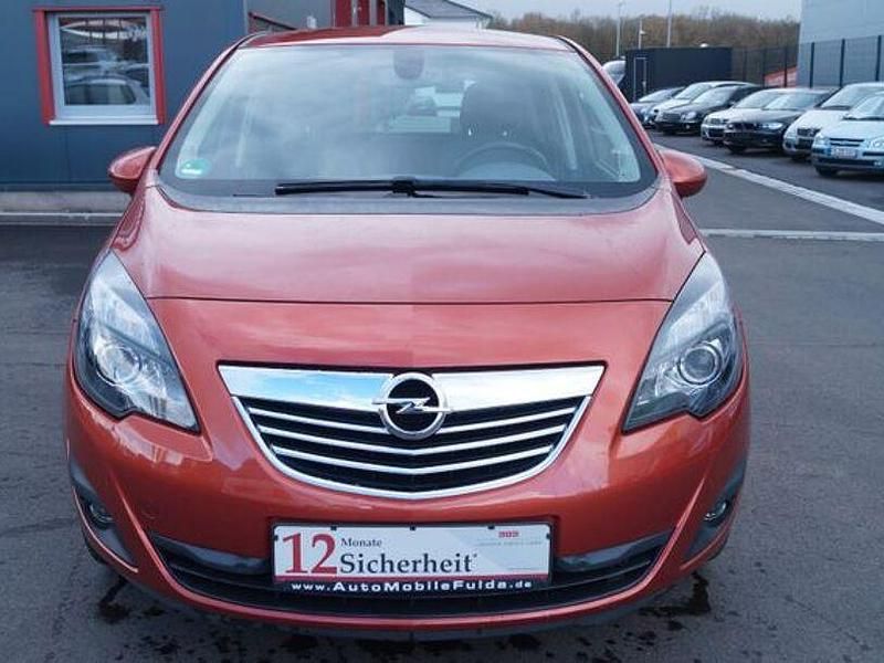 Gebraucht Opel Meriva Innovation 170 PS (125 kW) 2011 Orange Van / Kleinbus