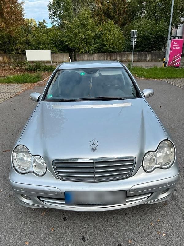 Gebraucht Mercedes C200 122 PS (89 kW) 2005 Silber Limousine