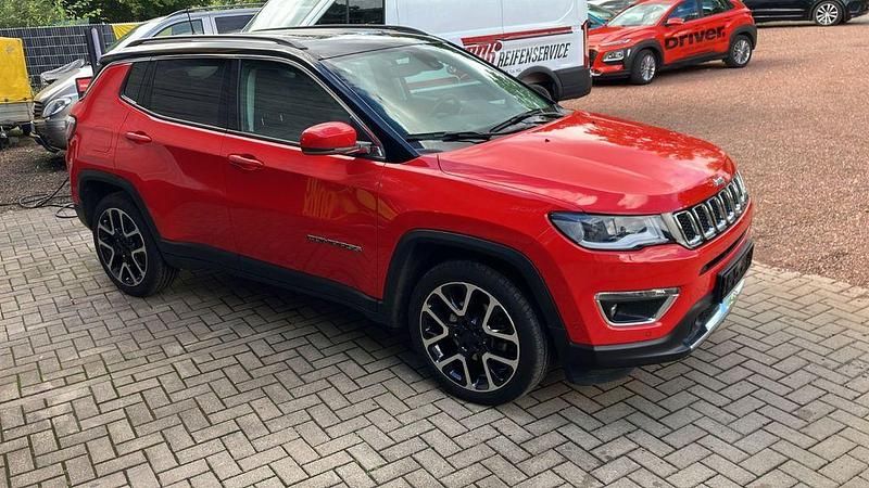 Gebraucht Jeep Compass Limited 150 PS (110 kW) 2021 Rot SUV