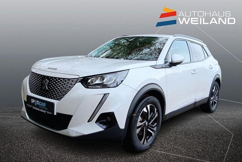 Weiß Gebraucht 2021 Peugeot e-2008 Allure SUV | 13.900 € (Superpreis) - Bild 1/4