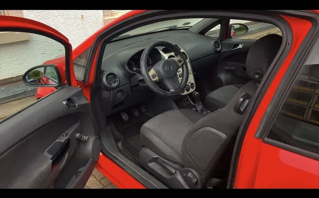 Gebraucht Opel Corsa Selection 60 PS (44 kW) 2009 Rot Kleinwagen