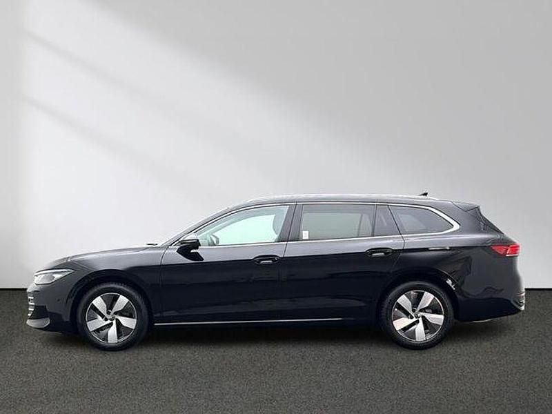 Gebraucht VW Passat Business 150 PS (110 kW) 2024 Schwarz Kombi