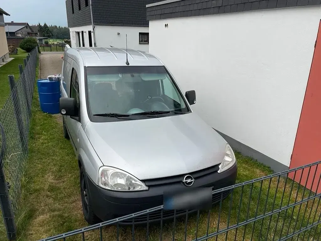 Gebraucht Opel Combo 85 PS (62 kW) 2010 Van / Kleinbus