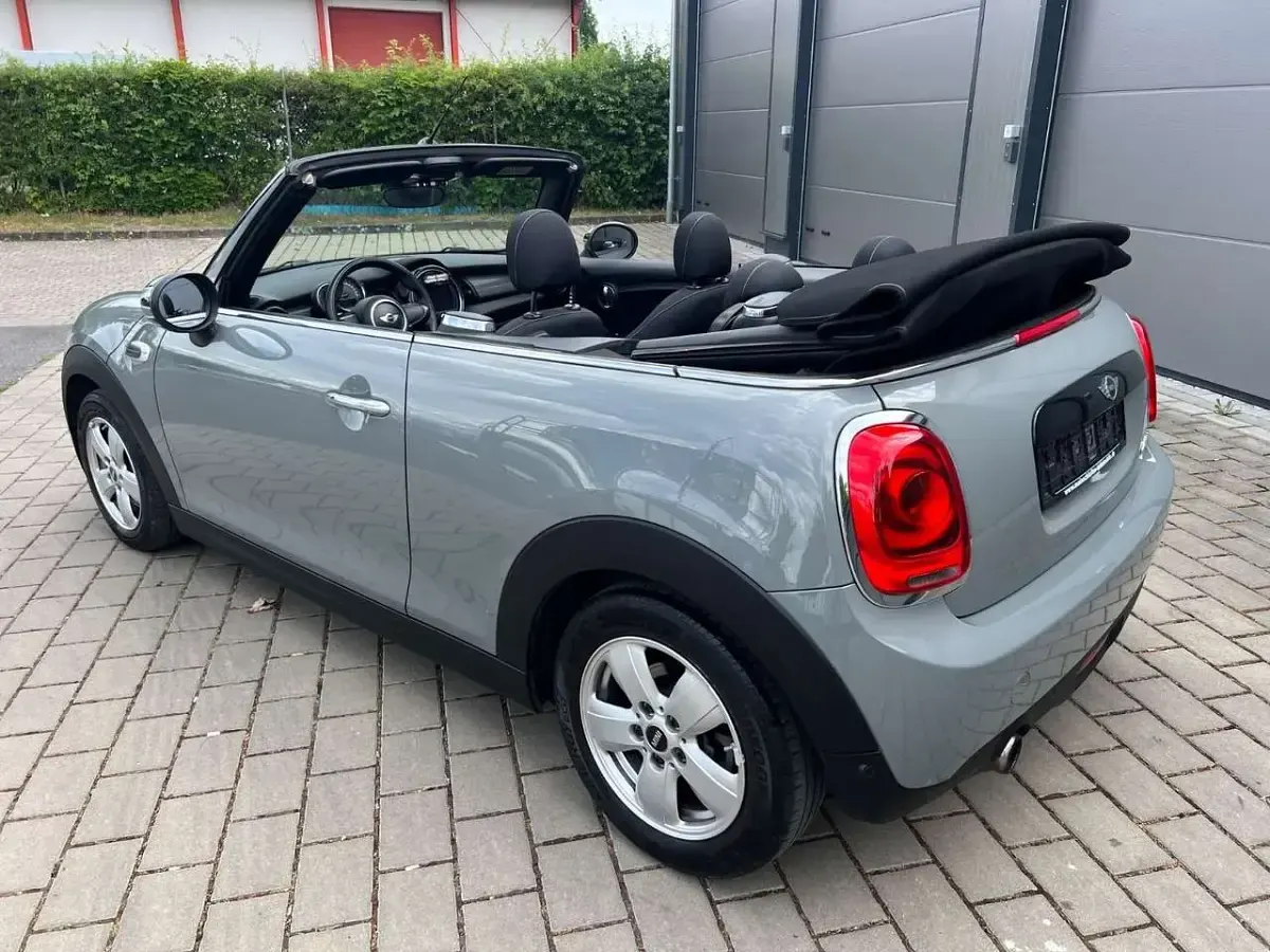 Gebraucht Mini Cooper Cabriolet 136 PS (100 kW) 2016 Grau Cabrio