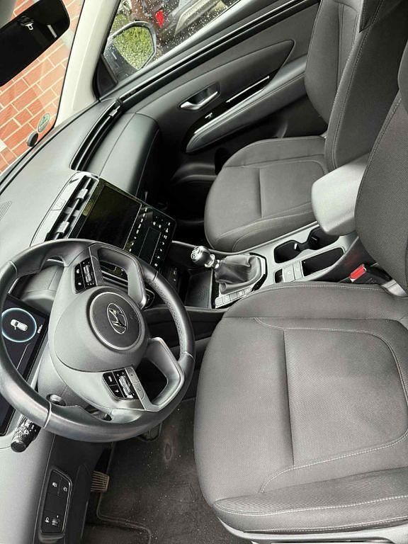 Gebraucht Hyundai Tucson Select 150 PS (110 kW) 2021 Weiß SUV