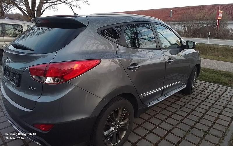 Gebraucht Hyundai ix35 115 PS (84 kW) 2014 Grau SUV