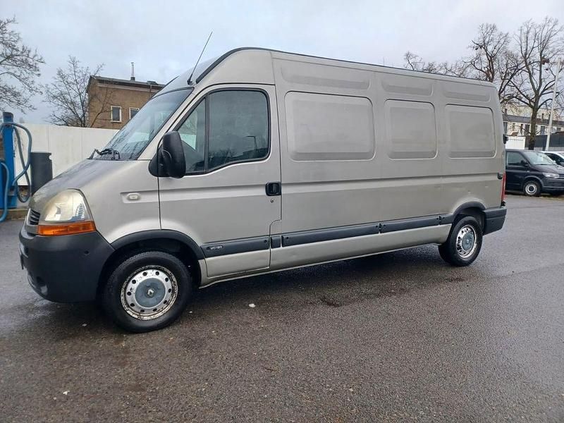 Usata Renault Master 120 CV (88 kW) 2008 Beige Berlina