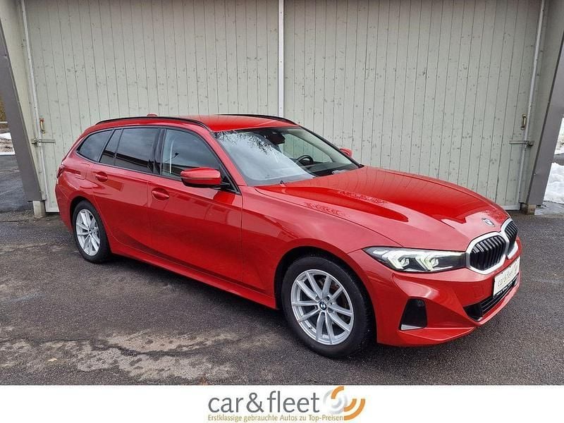 Gebraucht BMW 320 190 PS (139 kW) 2023 Rot Kombi