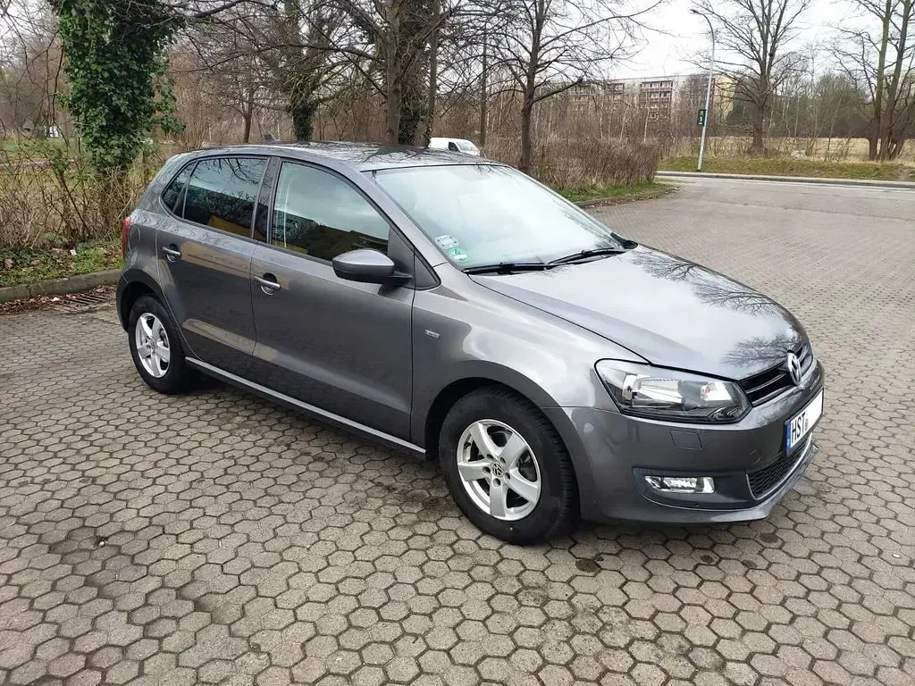 Gebraucht VW Polo Life 90 PS (66 kW) 2014 Grau Limousine