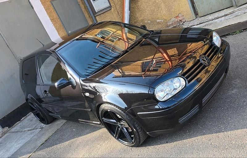 Gebraucht VW Golf IV GTI 150 PS (110 kW) 2000 Schwarz Kleinwagen