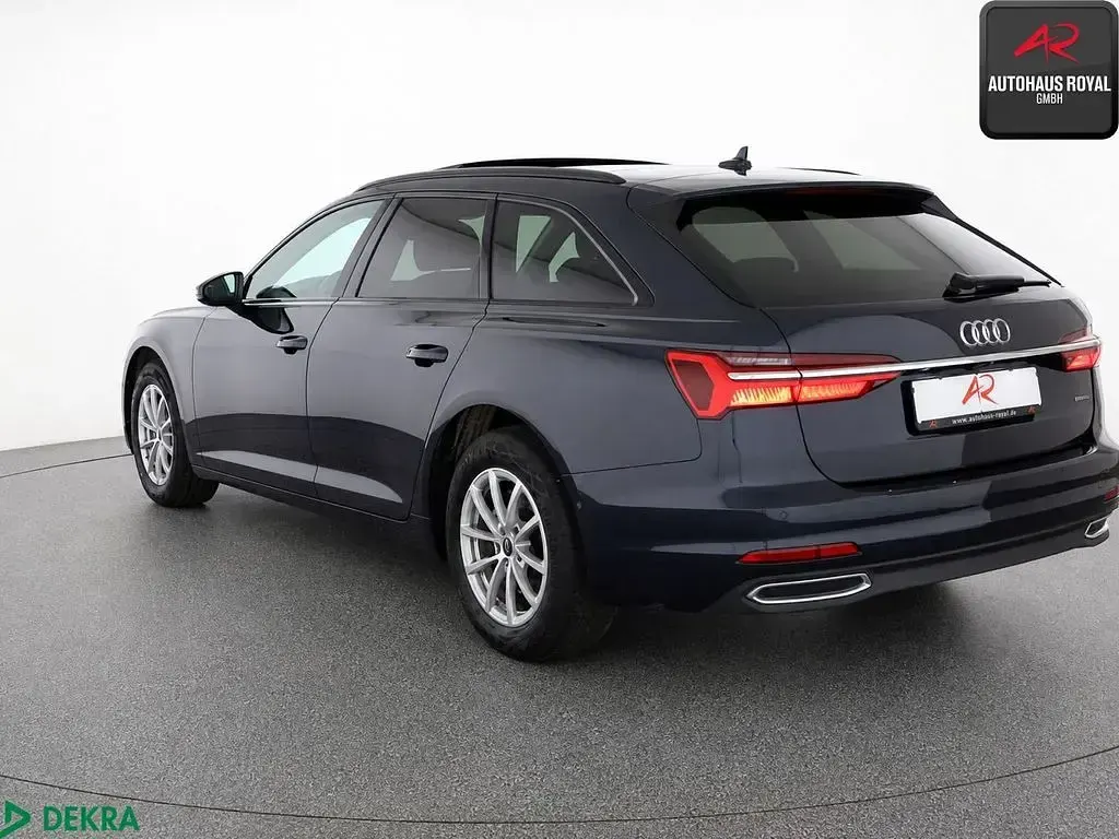 Gebraucht Audi A6 Ambiente 204 PS (150 kW) 2022 Firmamentblau Kombi