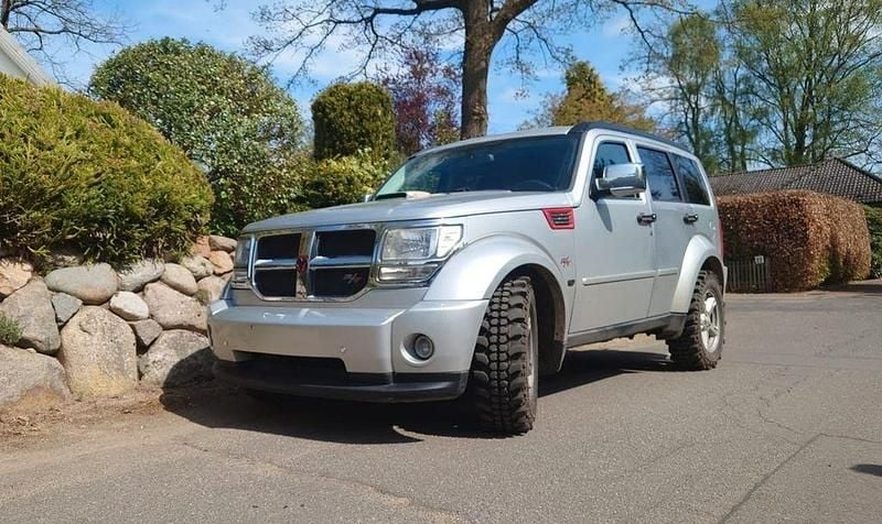 Gebraucht Dodge Nitro SXT 177 PS (130 kW) 2009 Silber SUV