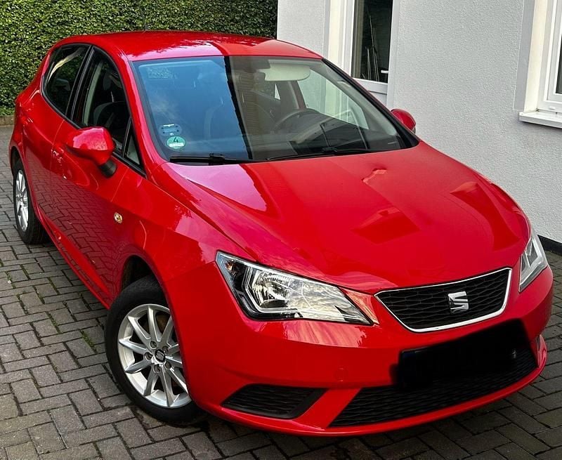 Rot Gebraucht 2016 Seat Ibiza Style Kleinwagen | 9.490 € (Fairer Preis) - Bild 1/4