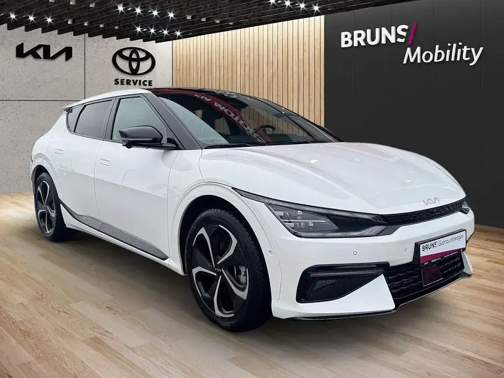 Gebraucht Kia EV6 GT-Line 239 kW (325 PS) 2025 Snow white pearl SUV