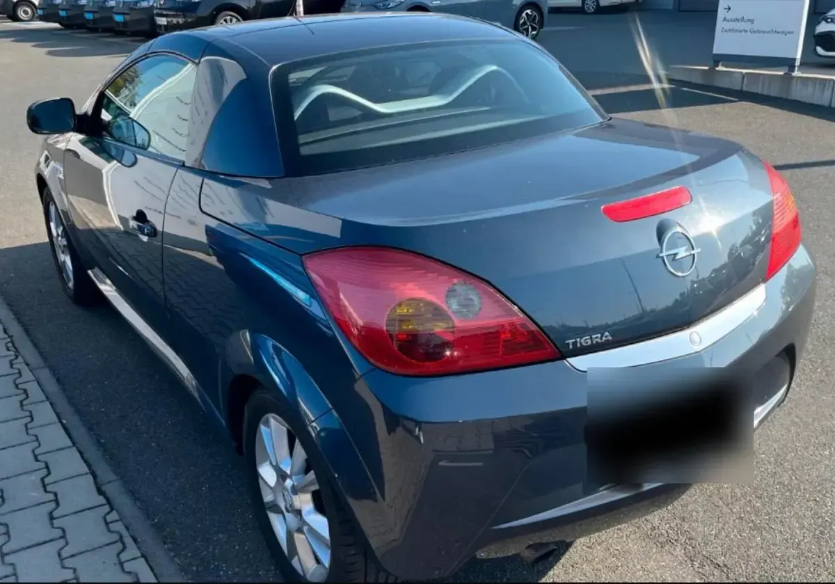 Gebraucht Opel Tigra 90 PS (66 kW) 2007 Grau Cabrio