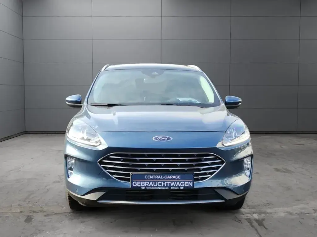Gebraucht Ford Kuga Titanium 150 PS (110 kW) 2023 Blau SUV