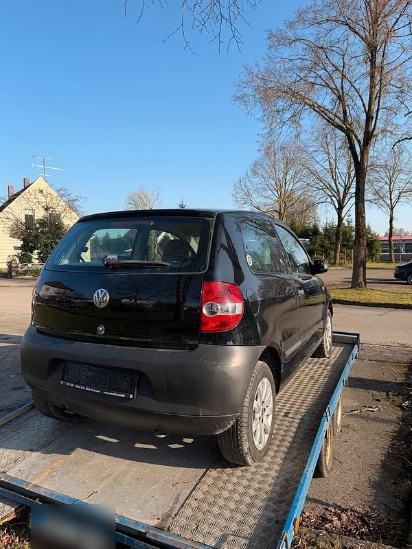 Gebraucht VW Fox 75 PS (55 kW) 2006 Schwarz Kleinwagen