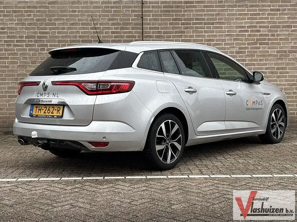 Gebraucht Renault Mégane Bose Edition 140 PS (102 kW) 2018 Grau Kombi