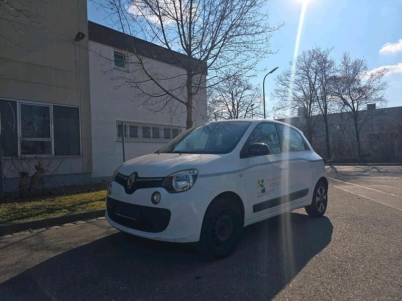 Gebraucht Renault Twingo 70 PS (51 kW) 2018 Weiß Kleinwagen