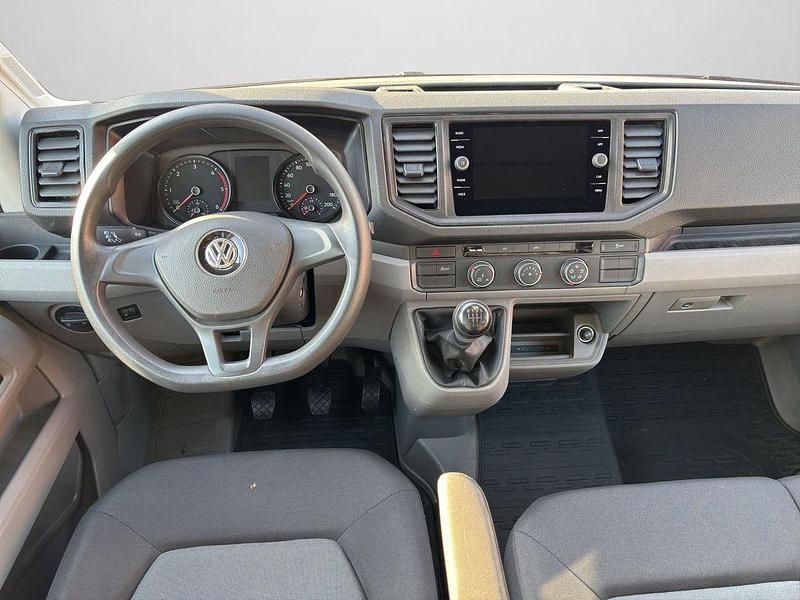 Gebraucht VW Crafter 177 PS (130 kW) 2023 Candyweiß Van