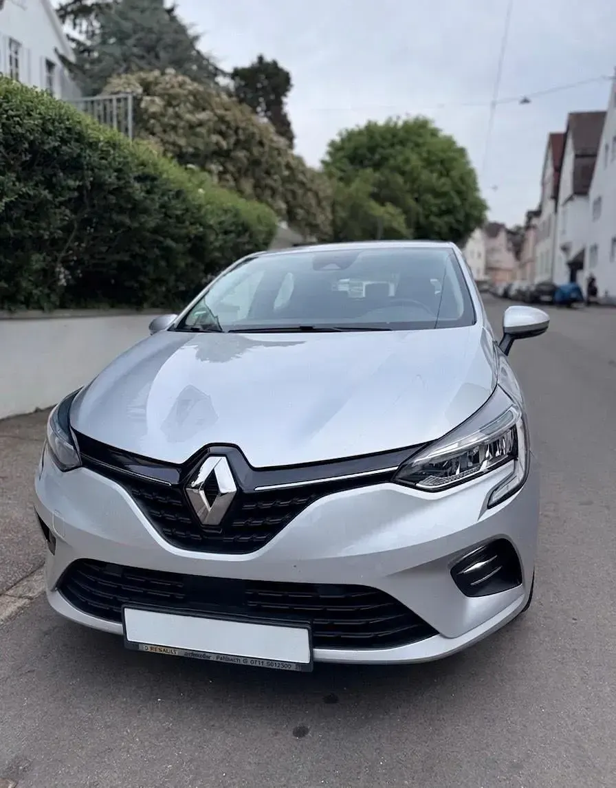 Gebraucht Renault Clio V 72 PS (52 kW) 2020 Silber Kleinwagen