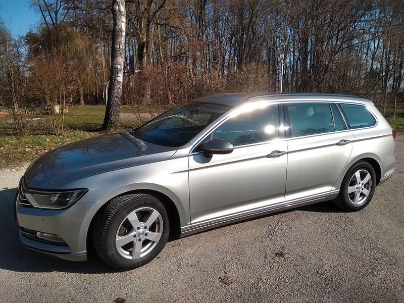 Gebraucht VW Passat Comfortline 150 PS (110 kW) 2017 Silber Kombi