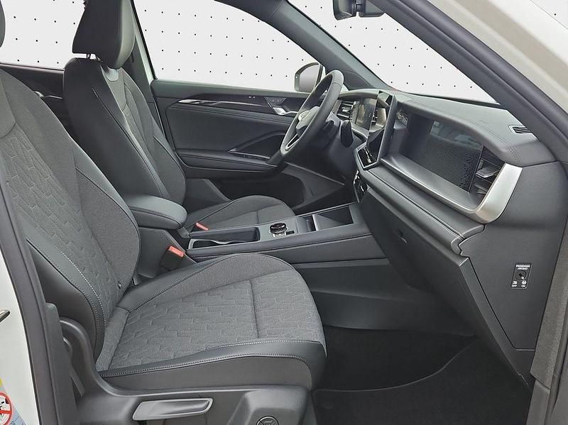 Neu VW Tayron S 150 PS (110 kW) 2025 Pure white SUV