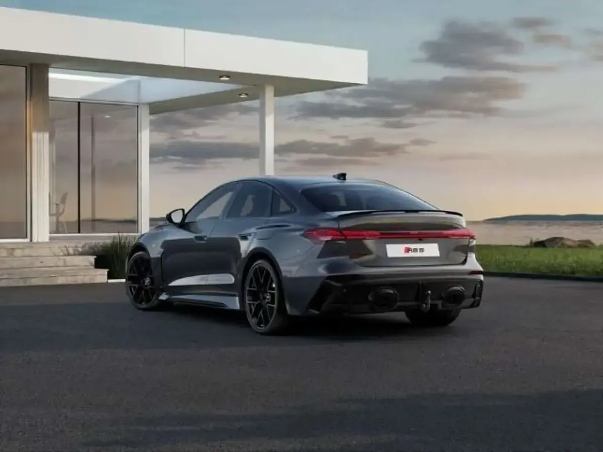 Neu Audi RS5 Sport 639 PS (469 kW) 2026 Violett Limousine