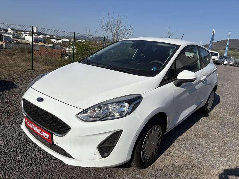 Gebraucht Ford Fiesta Trend 71 PS (52 kW) 2018 Weiß Kleinwagen