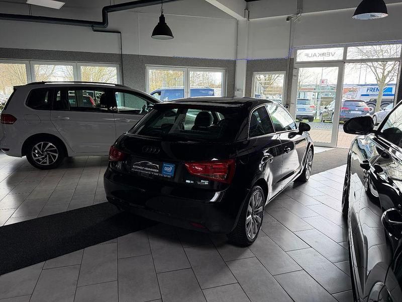 Gebraucht Audi A1 Ambition 90 PS (66 kW) 2014 Mythosschwarz metallic Kleinwagen