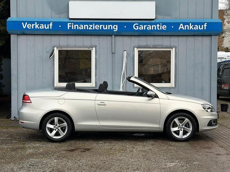 Gebraucht VW Eos 122 PS (89 kW) 2013 Gold Cabrio