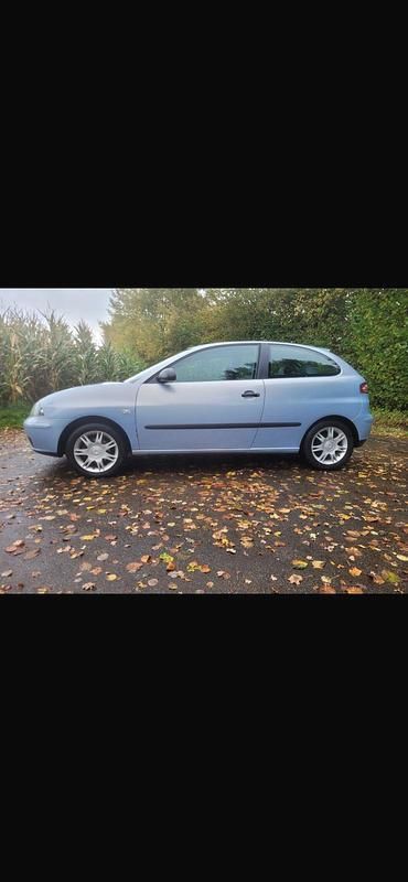 Gebraucht Seat Ibiza 75 PS (55 kW) 2004 Blau Kleinwagen