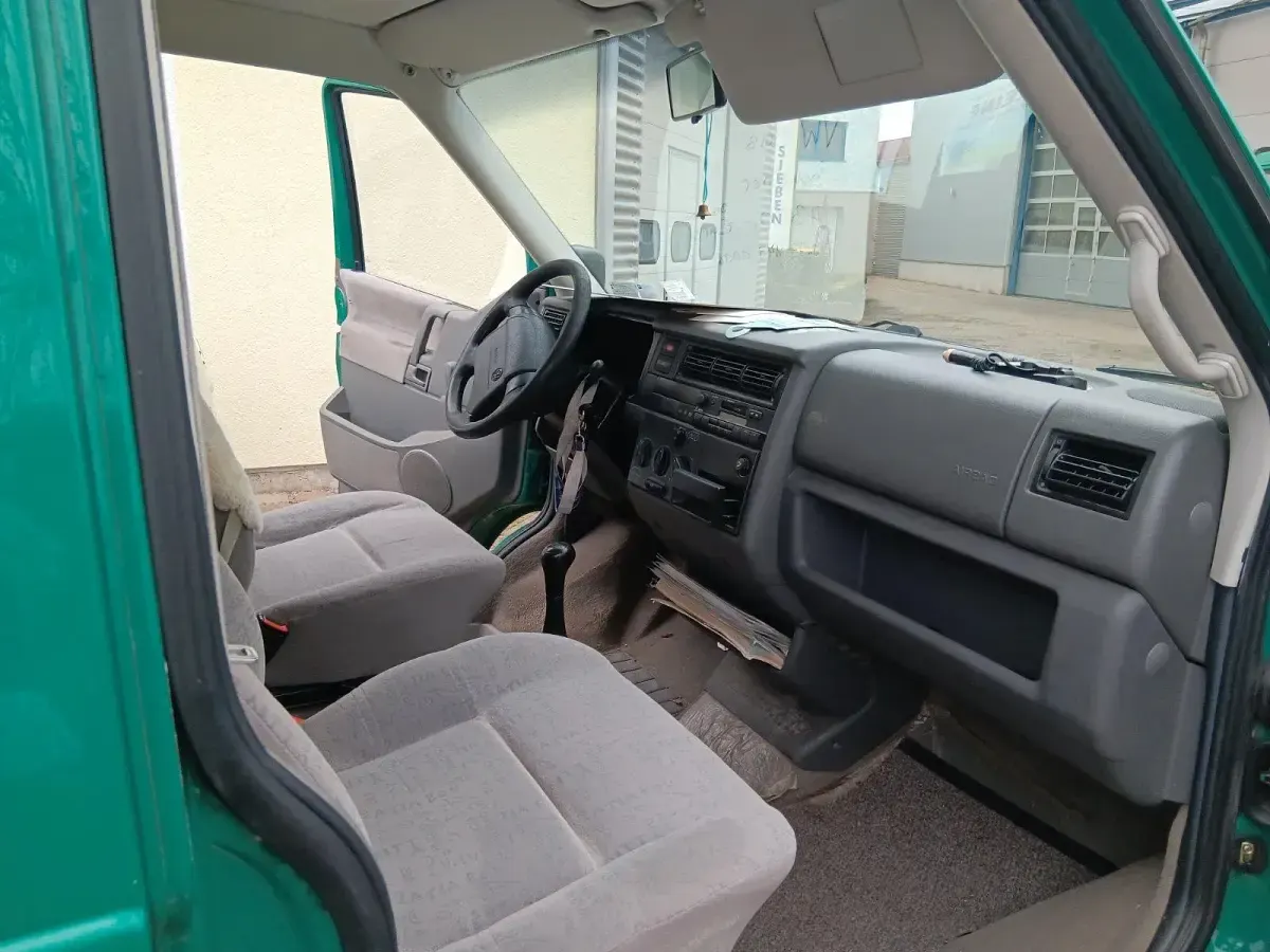 Gebraucht VW Caravelle 90 PS (66 kW) 1997 Kombi