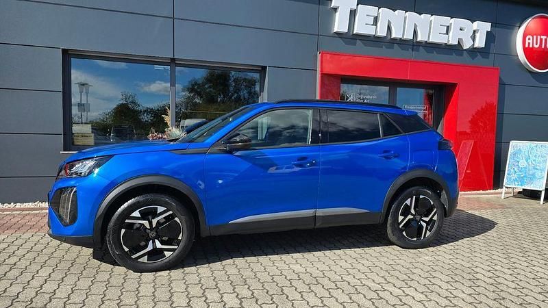 Blau Gebraucht 2024 Peugeot 2008 Allure SUV | 19.900 € (Guter Preis) - Bild 1/4