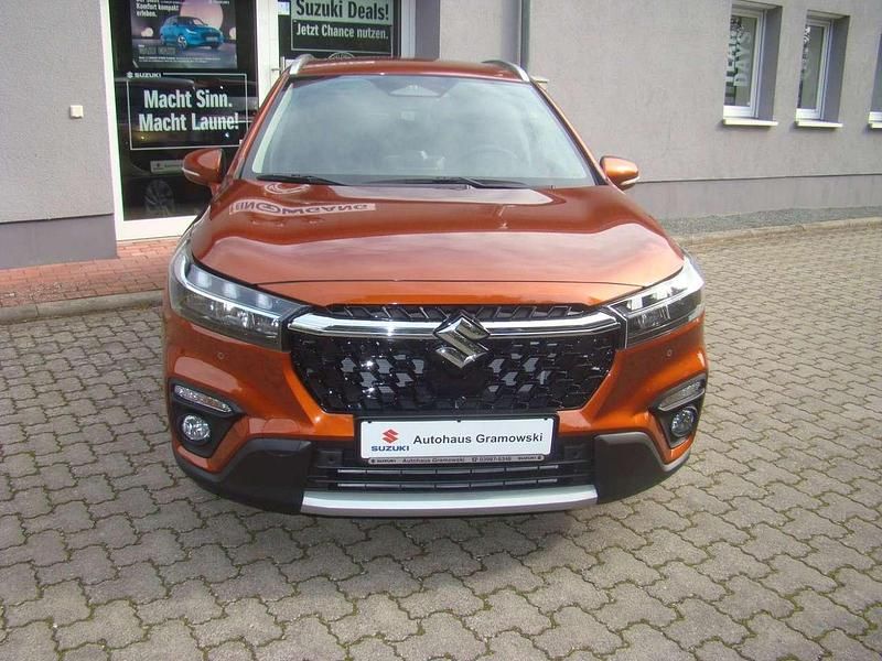 Braun Gebraucht 2025 Suzuki SX4 S-Cross Comfort SUV | 25.999 € (Fairer Preis) - Bild 1/4