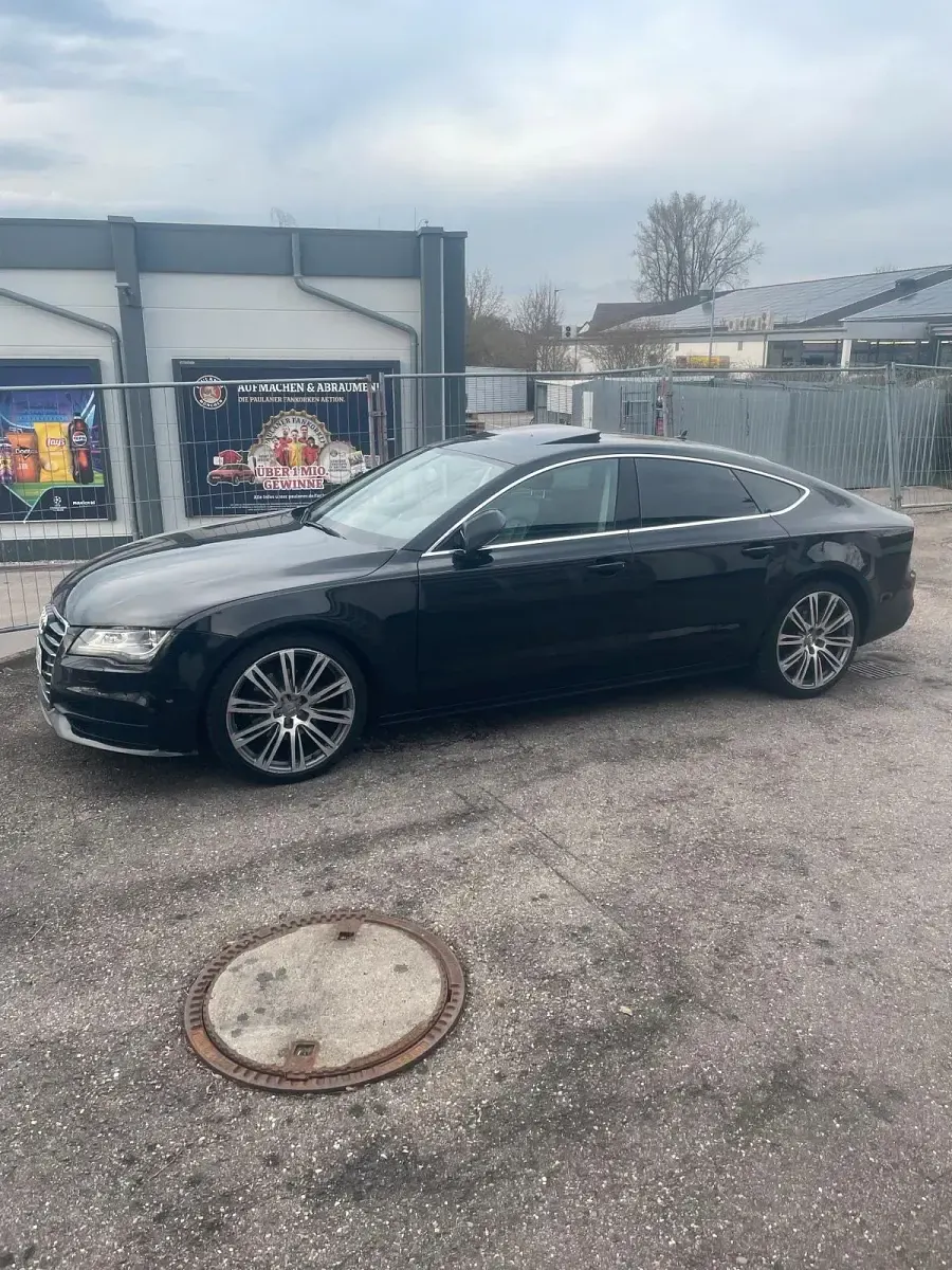 Gebraucht Audi A7 204 PS (150 kW) 2011 Schwarz Kleinwagen