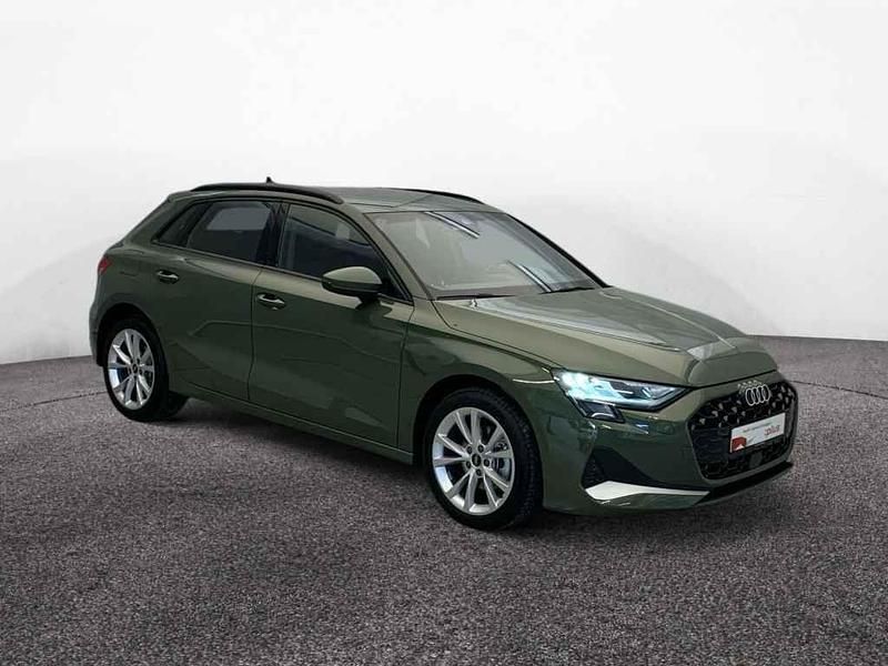 Gebraucht Audi A3 Advanced Plus 150 PS (110 kW) 2024 Distriktgrün metallic Limousine