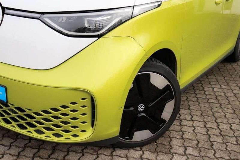 Gebraucht VW ID. Buzz Pro 150 kW (204 PS) 2022 Candyweiß/limonengelb Van / Kleinbus