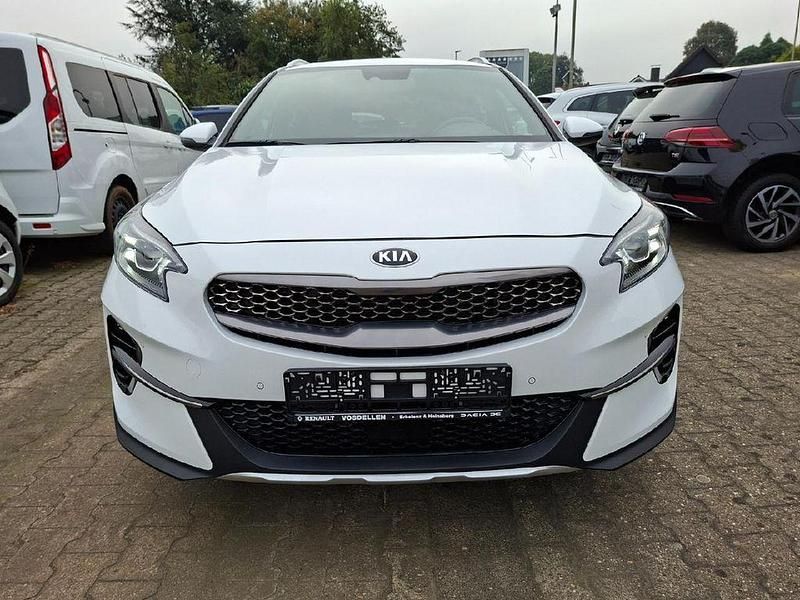 Gebraucht Kia XCeed Xdition 140 PS (102 kW) 2020 (hw2) deluxeweiss met. SUV