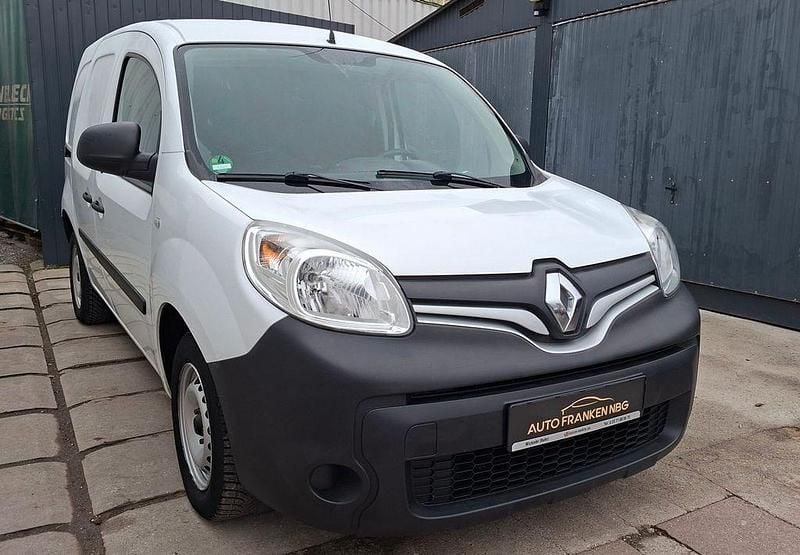 Weiß Gebraucht 2015 Renault Kangoo Rapid Extra Van / Kleinbus | 7.378 € (Fairer Preis) - Bild 1/4